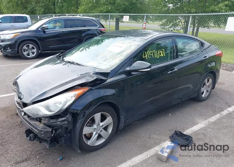 2013 Hyundai Elantra Gls from USA, damaged, VIN 5NPDH4AE1DH275204